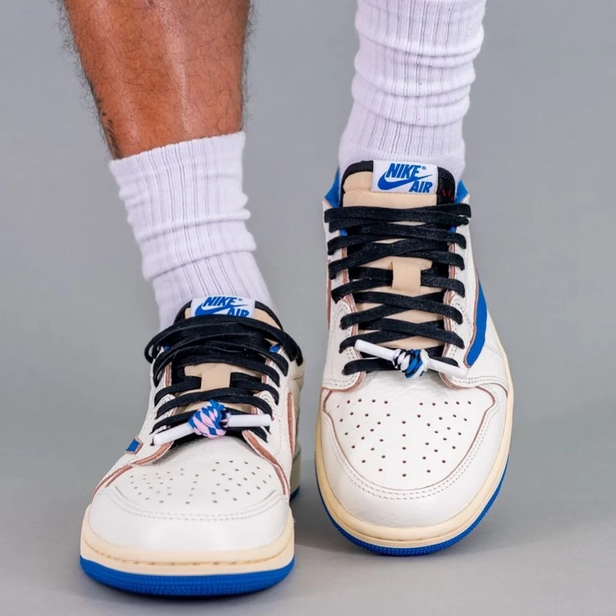 Travis Scott x Fragment x Air Jordan 1 Low 4 La Travis Scott x Fragment x Air Jordan 1 Low OG, attendue pour septembre