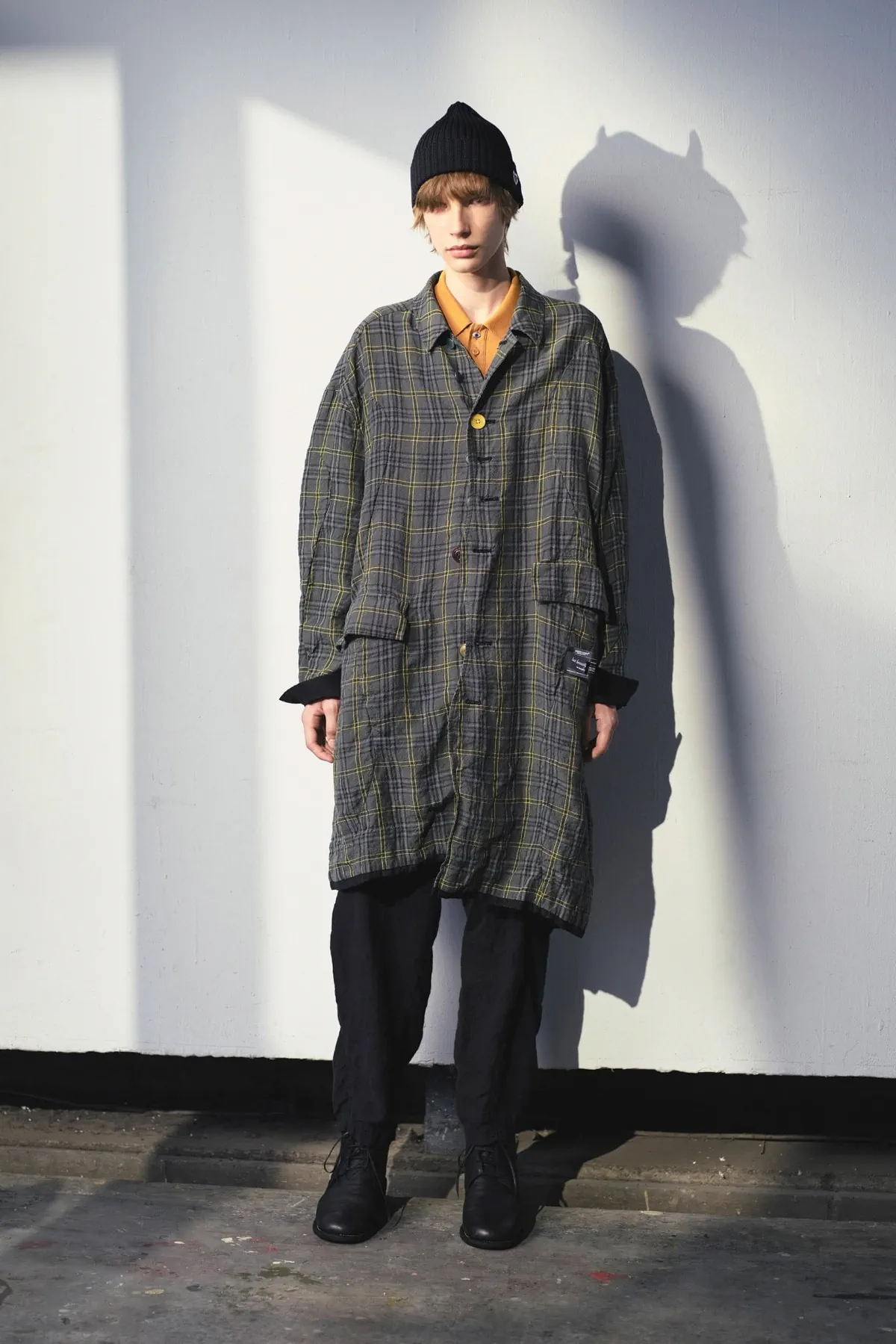 Printemps 2026 : UNDERCOVER transforme les peluches en garde-robe masculine