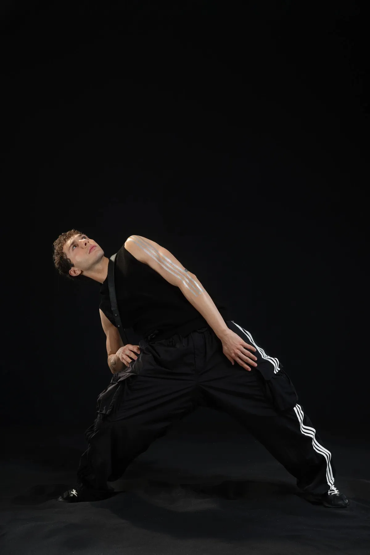 Printemps 2026 : Y-3 repense le vêtement masculin par la performance