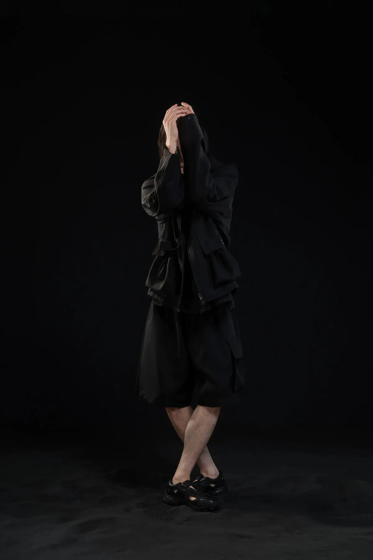 Y 3 Spring Summer 2026 Paris Fashion Week 3 Printemps 2026 : Y-3 repense le vêtement masculin par la performance
