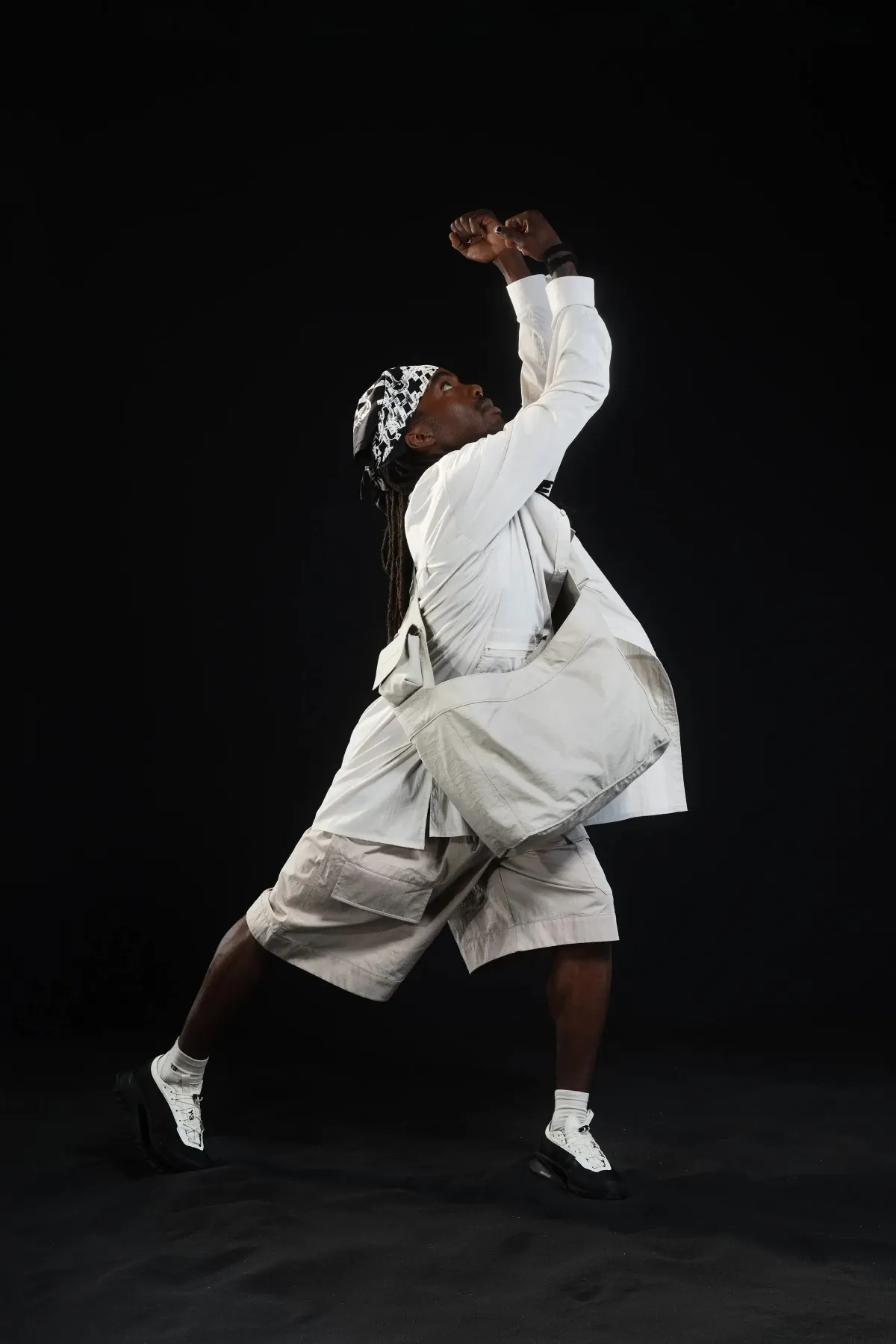 Printemps 2026 : Y-3 repense le vêtement masculin par la performance