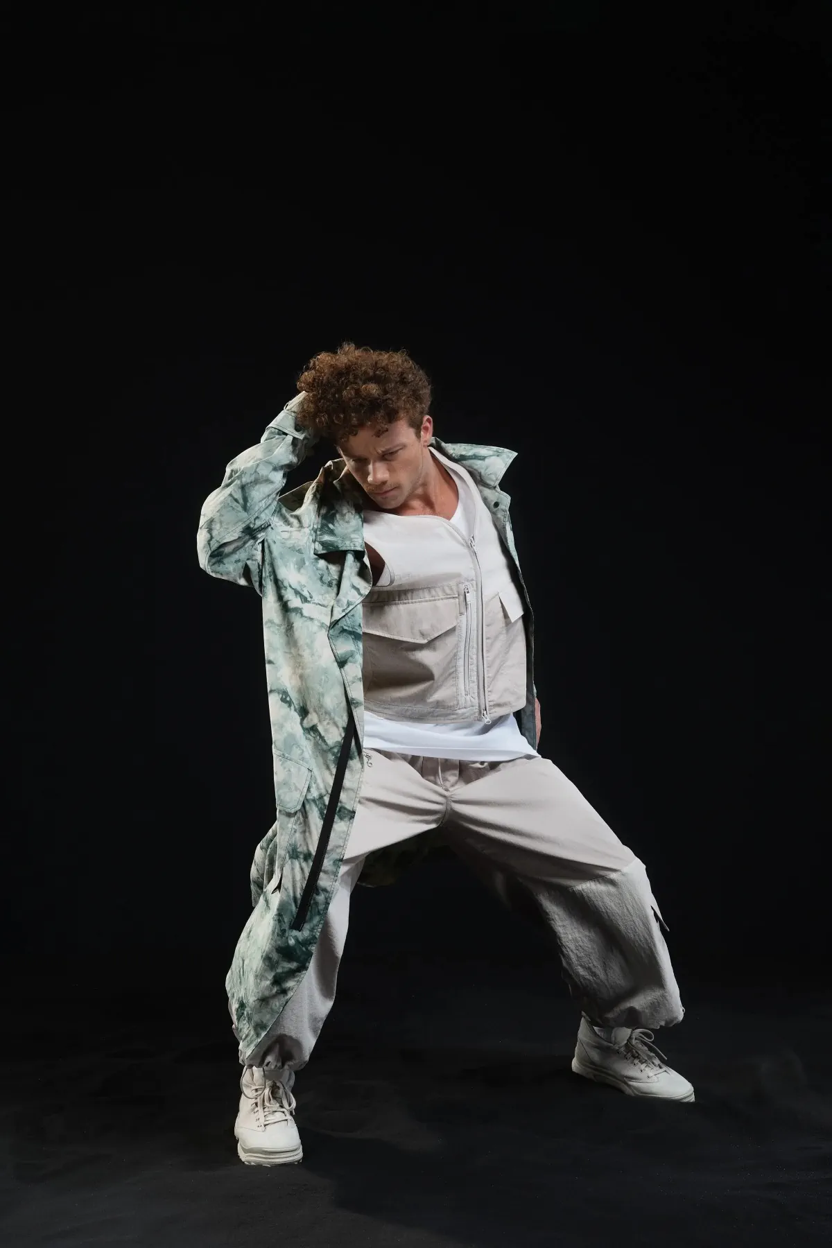 Printemps 2026 : Y-3 repense le vêtement masculin par la performance