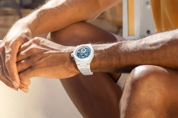 La ZENITH DEFY Skyline Skeleton White Surfer Ceramic clôt brillamment cette trilogie estivale