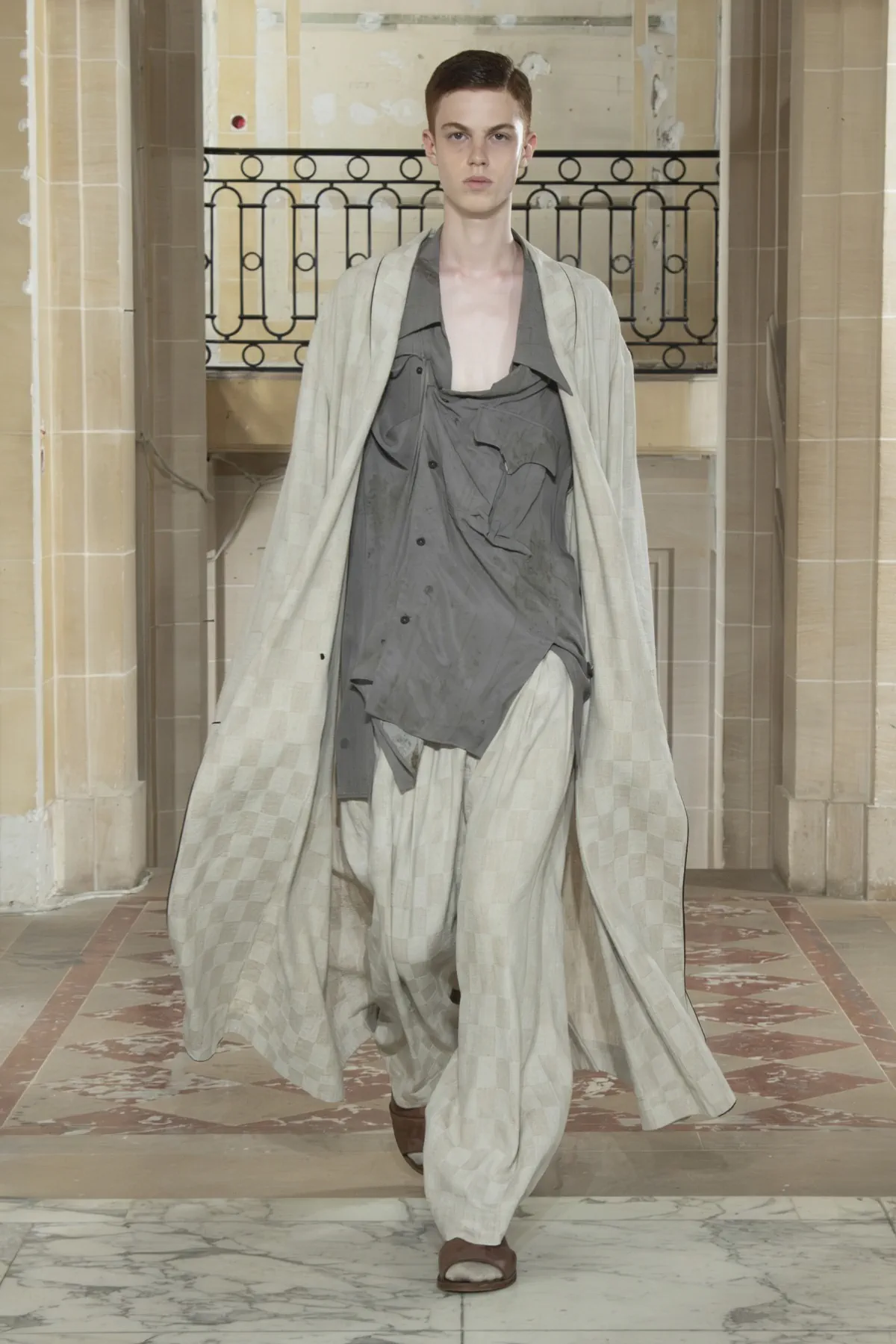 La collection printemps 2026 de ZIGGY CHEN révèle une énergie primordiale