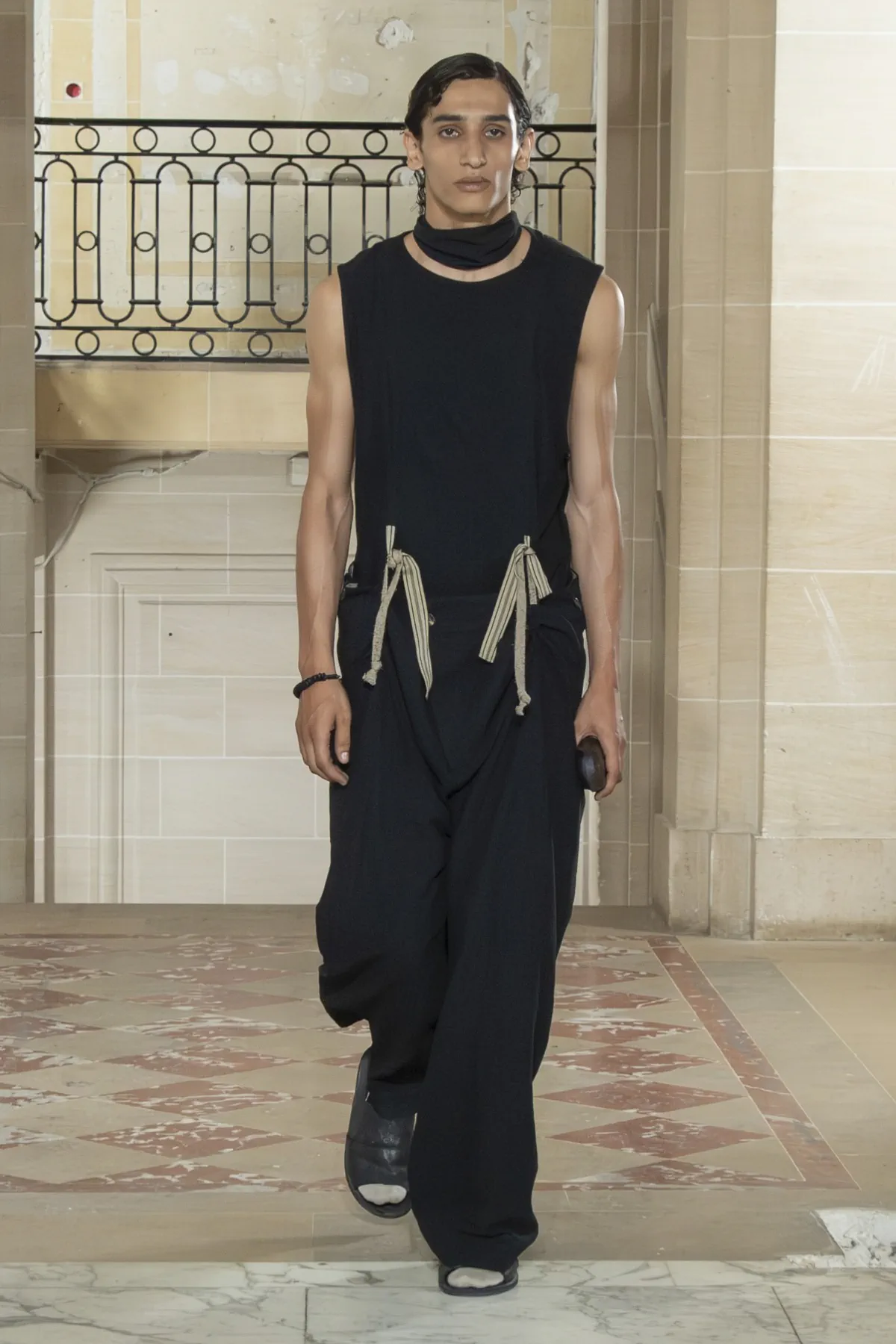 La collection printemps 2026 de ZIGGY CHEN révèle une énergie primordiale