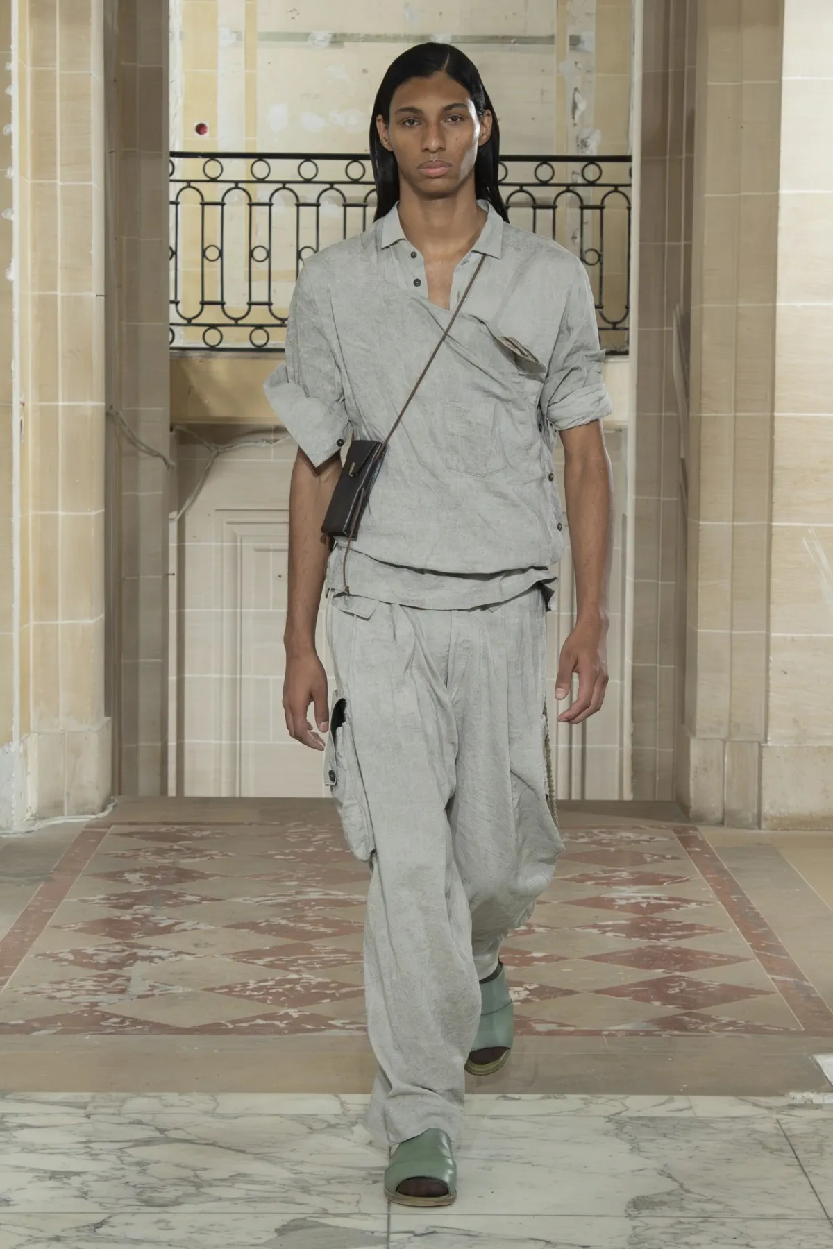 La collection printemps 2026 de ZIGGY CHEN révèle une énergie primordiale