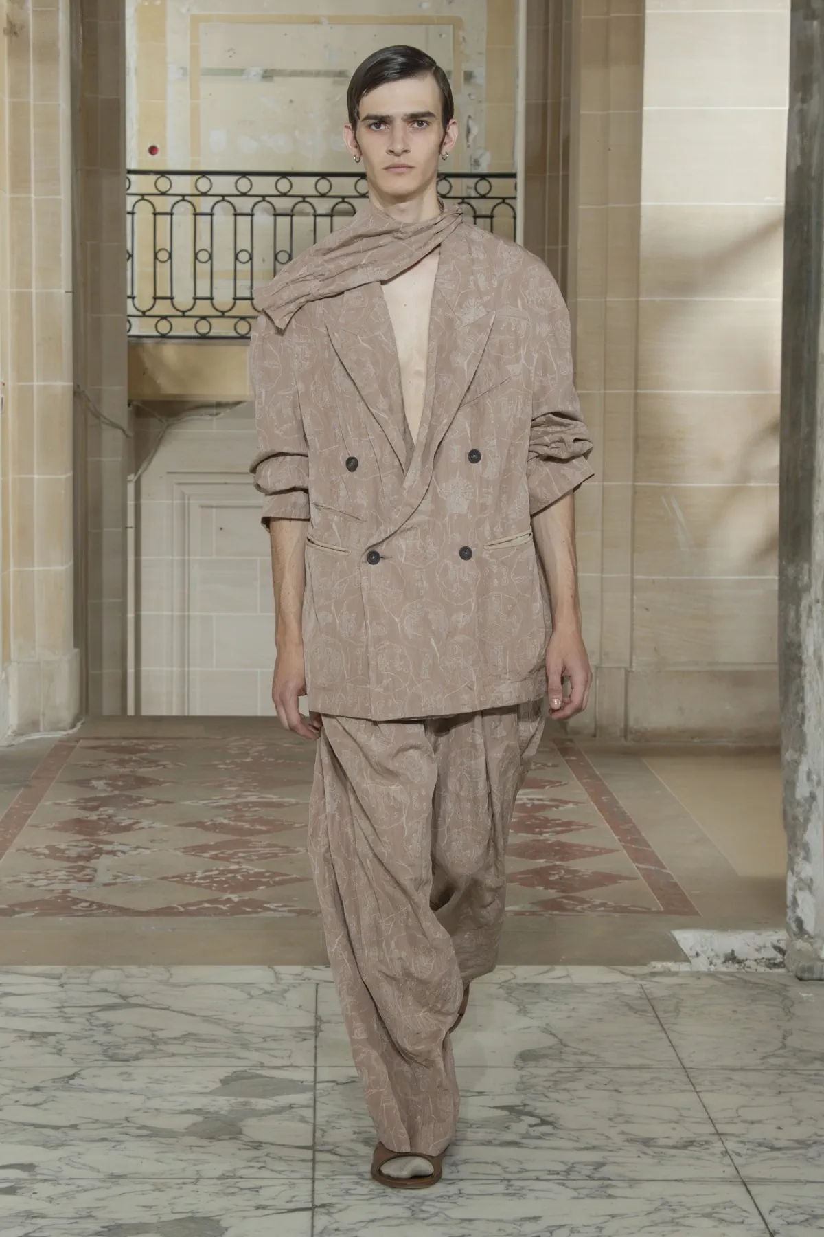 La collection printemps 2026 de ZIGGY CHEN révèle une énergie primordiale