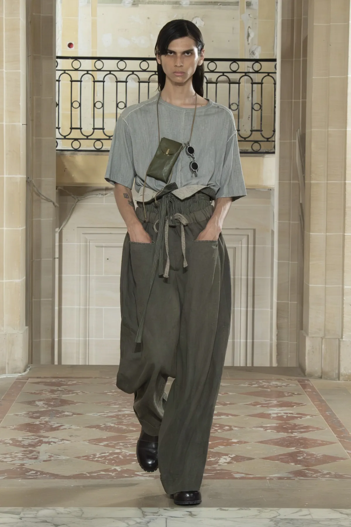 Ziggy Chen Spring Summer 2026 Paris Fashion Week 3 La collection printemps 2026 de ZIGGY CHEN révèle une énergie primordiale