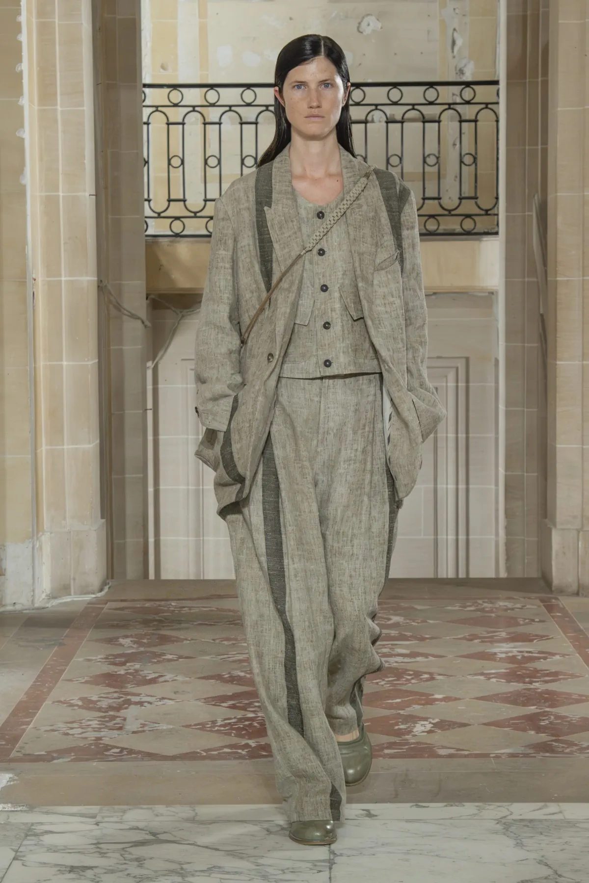 La collection printemps 2026 de ZIGGY CHEN révèle une énergie primordiale