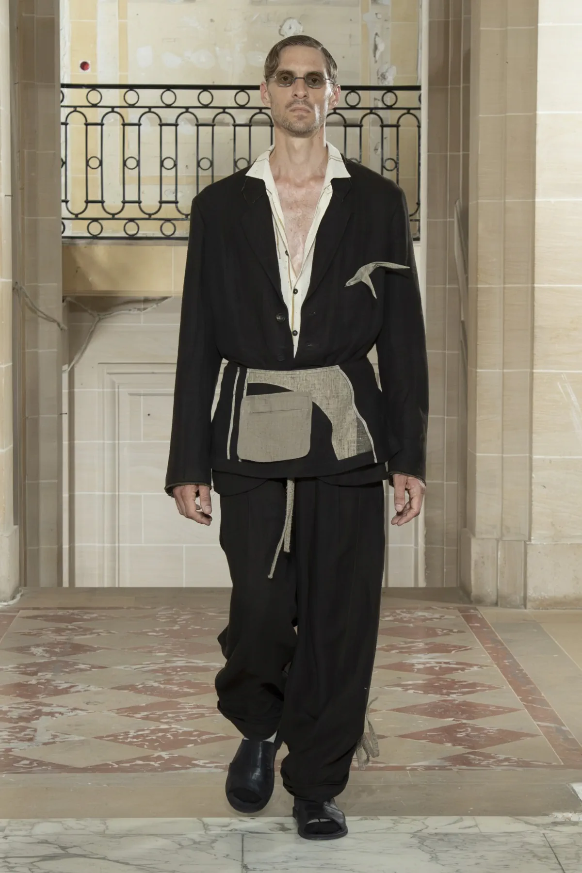 La collection printemps 2026 de ZIGGY CHEN révèle une énergie primordiale