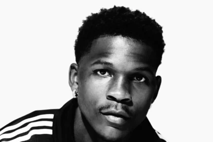 La campagne adidas Superstar réunit Samuel L. Jackson, Anthony Edwards et Jennie pour célébrer les icônes originales