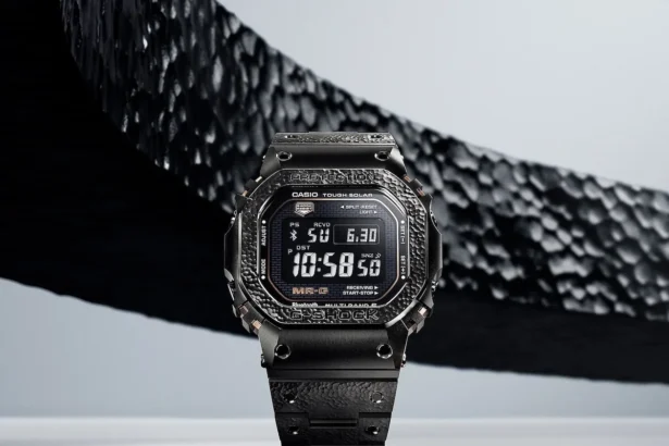 La nouvelle G-SHOCK en titane MRG-B5000HT repousse les limites de l'horlogerie grâce à la technique artisanale tsuiki