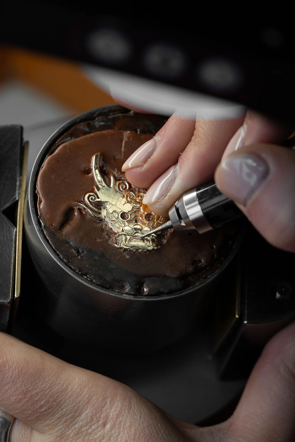 Jaquet Droz dévoile sa pièce unique Tourbillon Skelet Red Gold - Dragon Mask aux amateurs de haute horlogerie