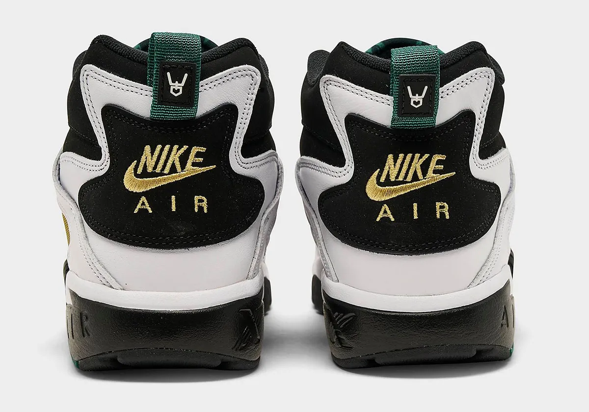 Nike Air Diamond Turf Emerald 0 L'iconique Nike Air Diamond Turf « Emerald » fait son grand retour