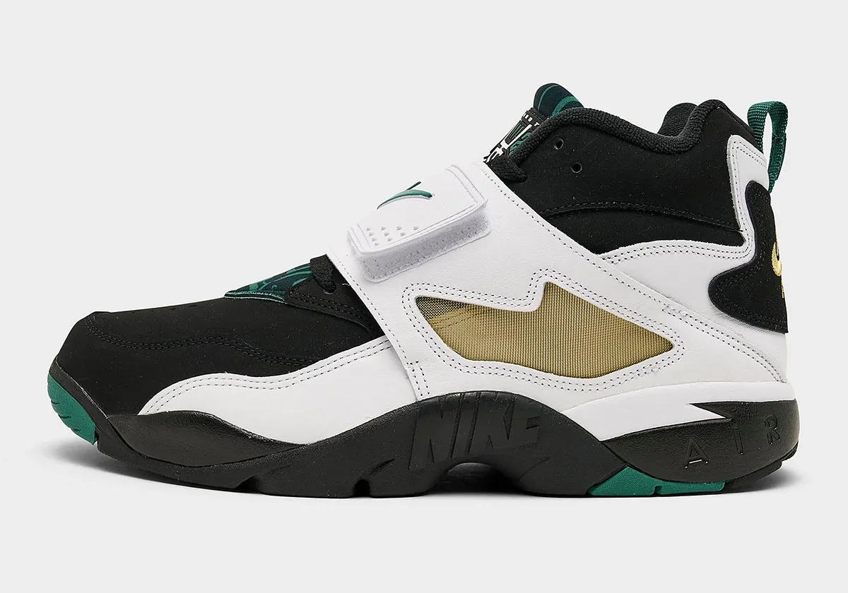 Nike Air Diamond Turf Emerald 2 L'iconique Nike Air Diamond Turf « Emerald » fait son grand retour