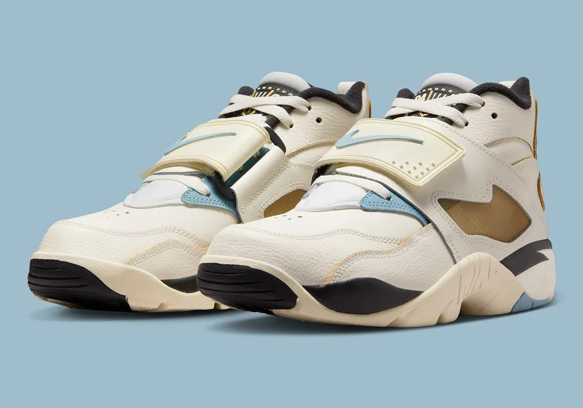 Nike Air Diamond Turf Must Be The Money 2 La Nike Air Diamond Turf « Must Be the Money » rend hommage à la brève carrière de rappeur de Deion Sanders