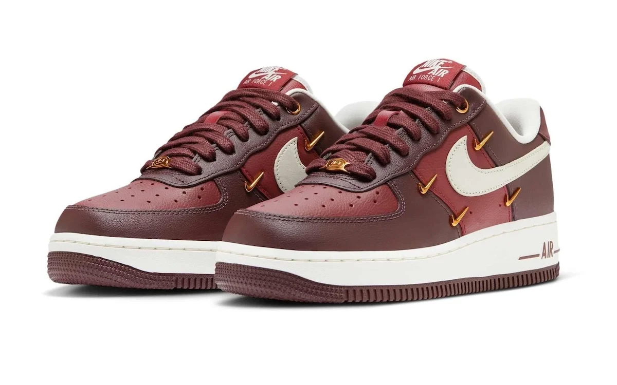 Nike Air Force 1 LX Team Red 1 La Nike Air Force 1 LX « Team Red » se prépare pour l'automne