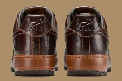 La Nike Air Force 1 Low « Brown Croc Skin Leather » arbore une allure sophistiquée