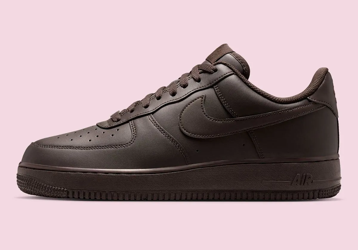 Nike Air Force 1 Velvet Brown 2 La Nike Air Force 1 « Velvet Brown » sera bientôt disponible