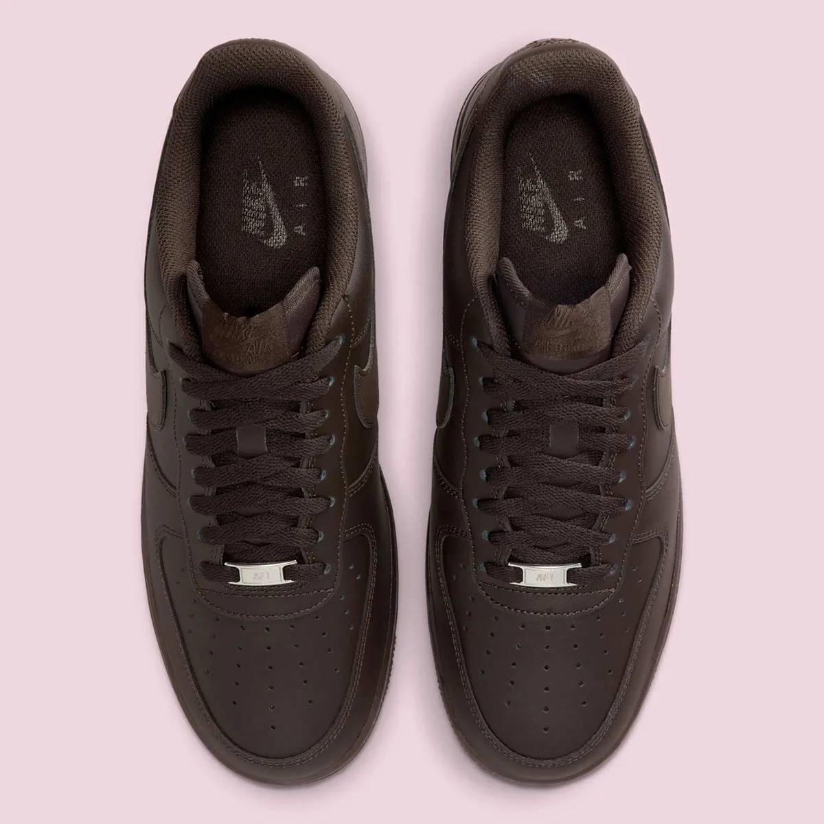Nike Air Force 1 Velvet Brown 4 La Nike Air Force 1 « Velvet Brown » sera bientôt disponible