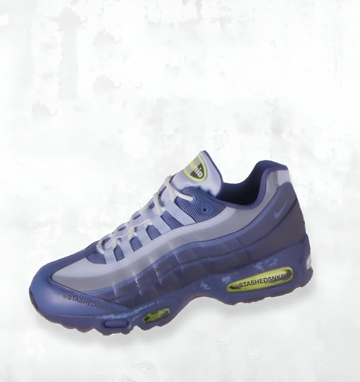 Nike Air Max 95 x Yu Gi Oh Premiers Looks 1 Les premières images de la Nike Air Max 95 x Yu-Gi-Oh! enfin révélées après des mois de rumeurs