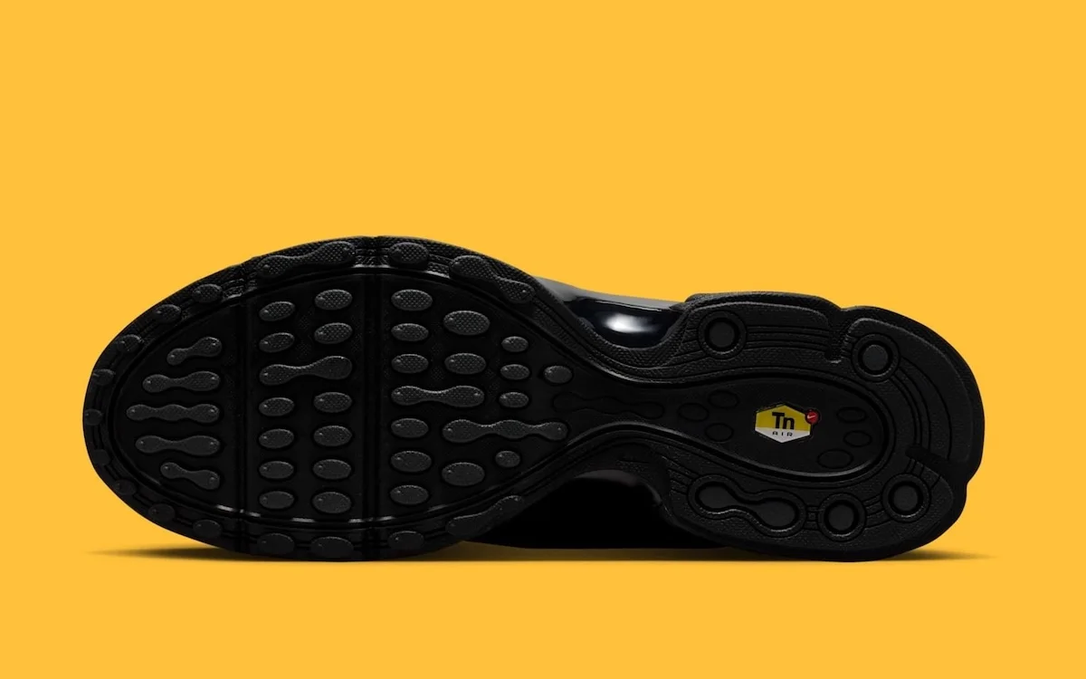 Nike Air Max Plus VII Black 7 La Nike Air Max Plus VII « Black » s'apprête à faire son retour