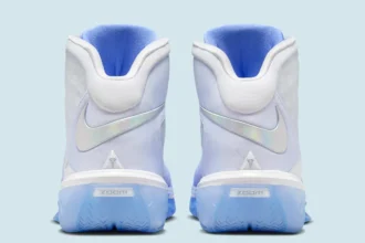 La Nike Kobe 3 Protro « Christmas » sera disponible pour les fêtes