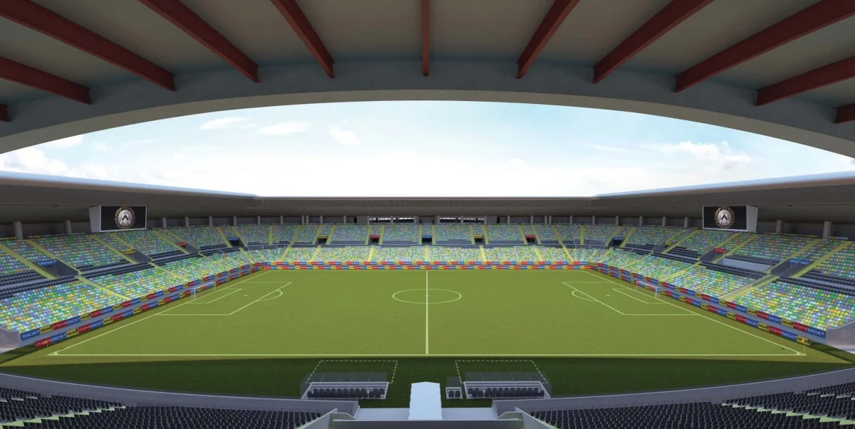 PSG x Tottenham Supercoupe dEurope au BlueEnergy Stadium a Udine 2 Le BlueEnergy Stadium d'Udine, qui accueille la Supercoupe d'Europe 2025 entre le PSG et Tottenham, est une vitrine verte pour le football européen