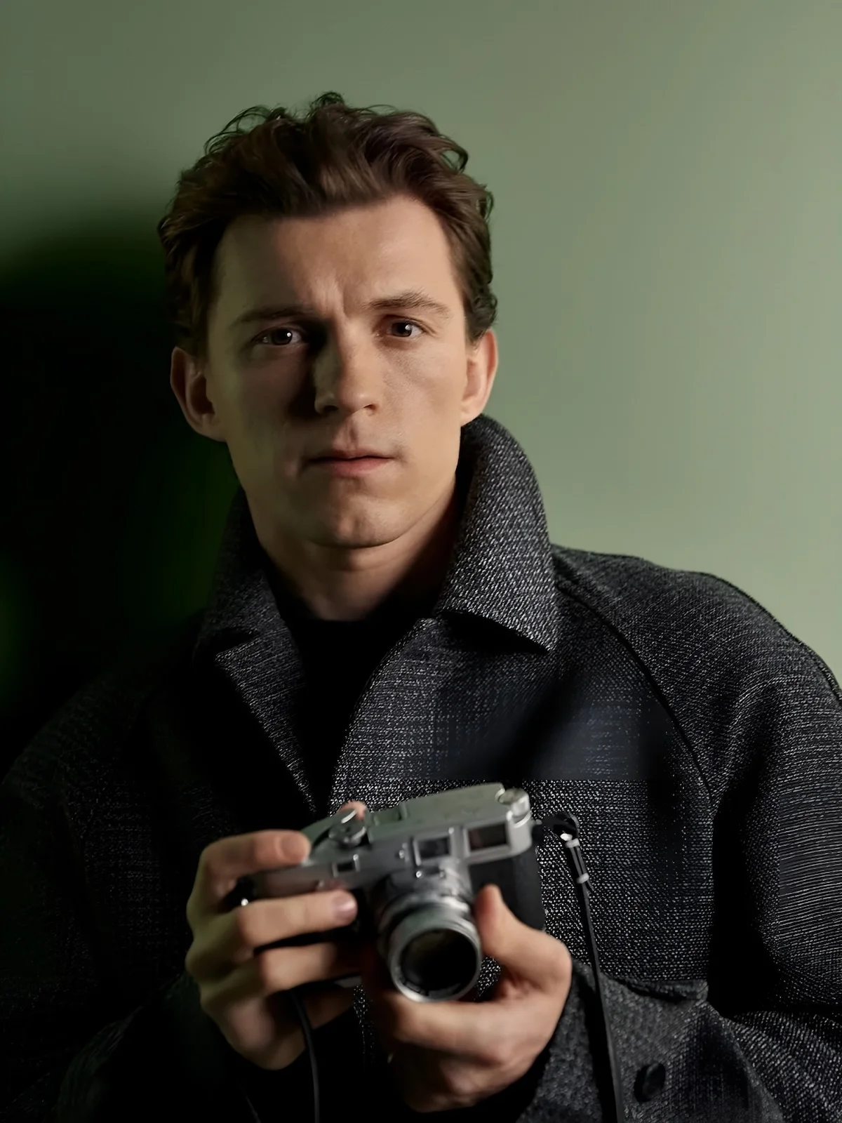 Parfum Prada Paradigme 1 Tom Holland incarne le nouveau parfum Prada Paradigme