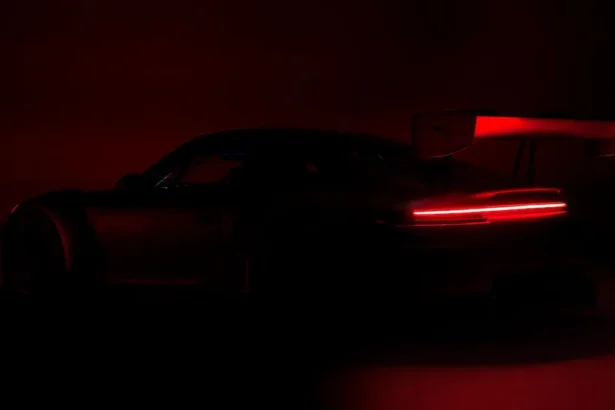 La nouvelle Porsche 911 GT3 R 2026 se perfectionne pour la victoire