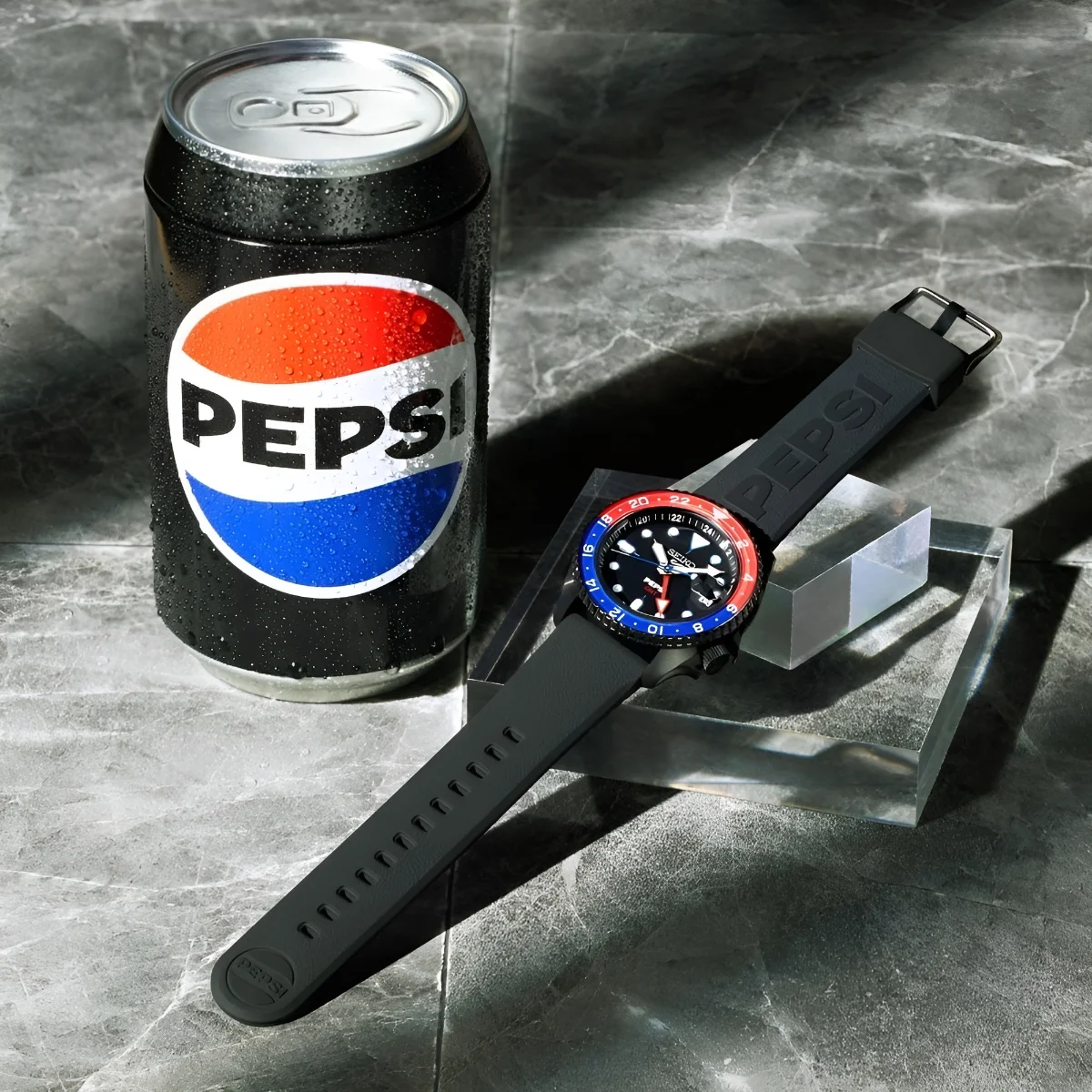 Seiko 5 Sports x Pepsi 4 La collaboration Seiko 5 Sports x Pepsi est désormais officielle
