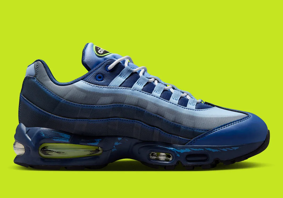 Yu Gi Oh x Nike Air Max 95 Joey Wheeler 3 Les images officielles de la Yu-Gi-Oh! x Nike Air Max 95 « Joey Wheeler » sont enfin dévoilées