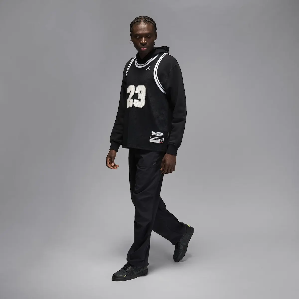 Air Jordan 1 Low Black Elephant Print 4 La Air Jordan 1 Low « Black Elephant Print » est prévue pour l’automne 2025