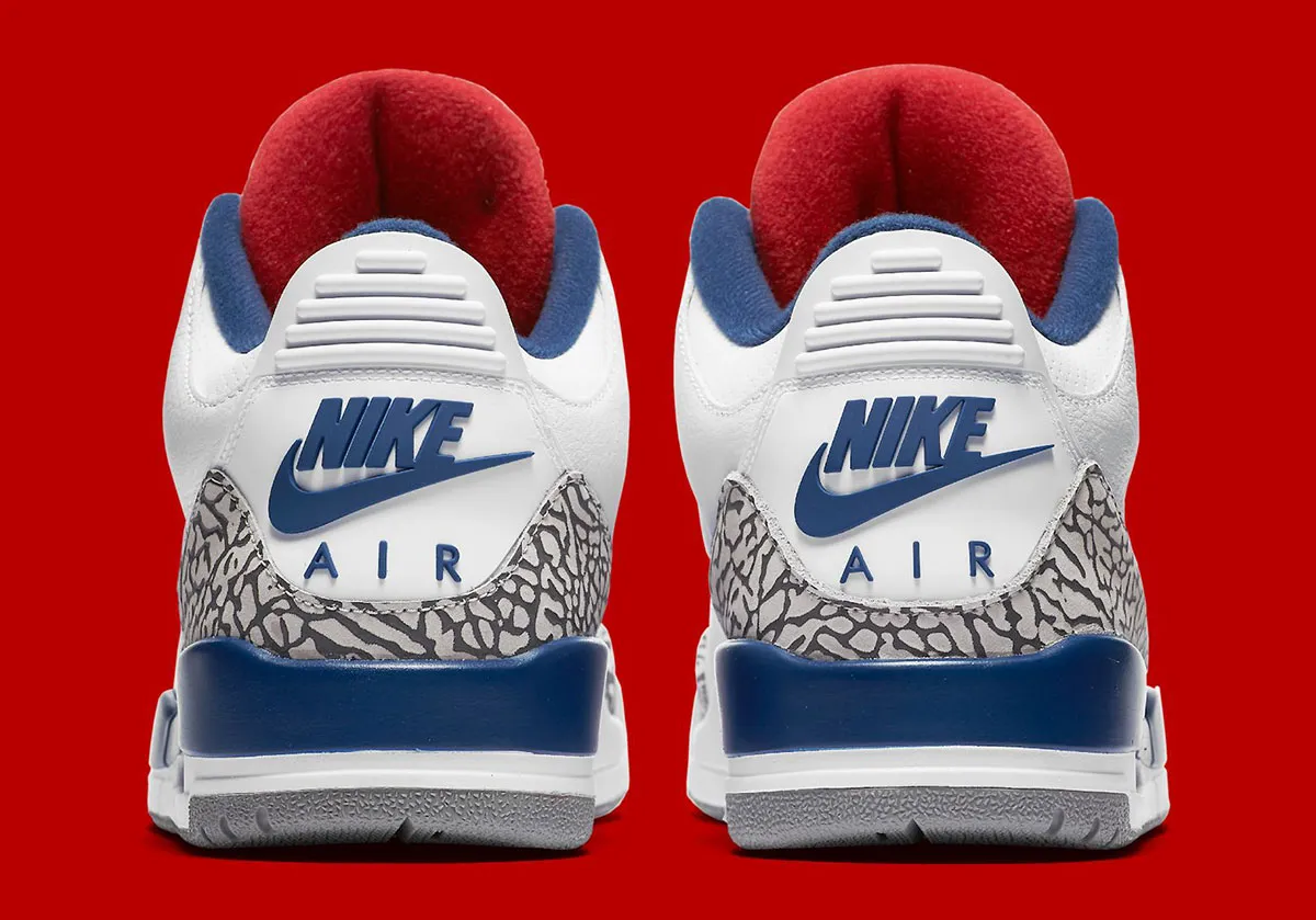 Air Jordan 3 True Blue 2 La Air Jordan 3 « True Blue » revient enfin après dix ans d'attente