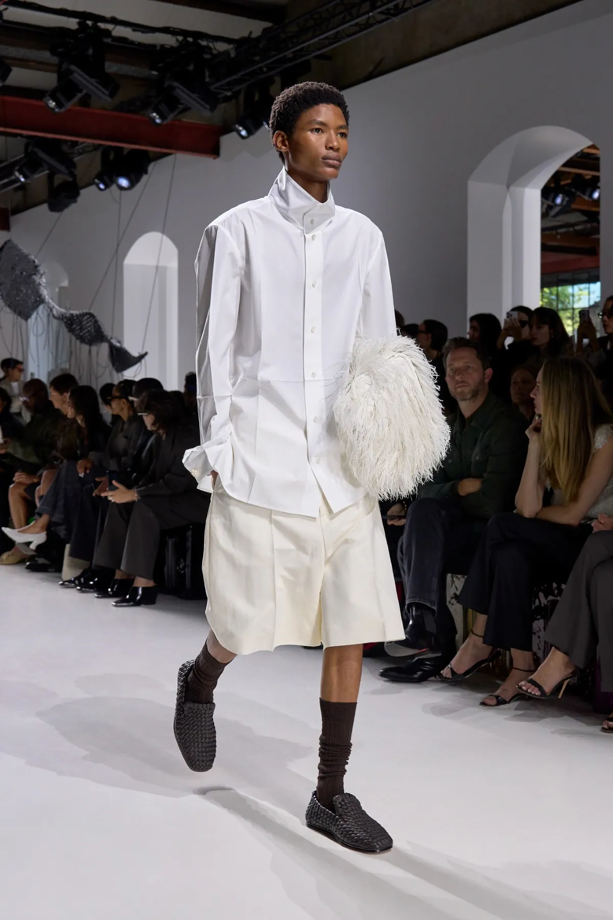 Bottega Veneta Spring Summer 2026 Milan Fashion Week 2 La collection Bottega Veneta printemps 2026 célèbre le tailoring italien