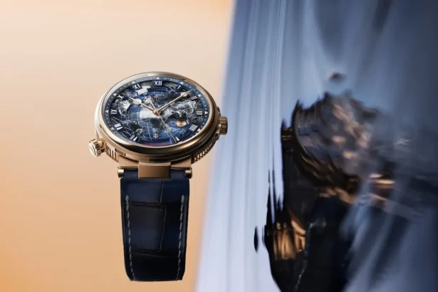 La Breguet Marine Hora Mundi 5555 est une montre d’exception qui relie le temps et le voyage