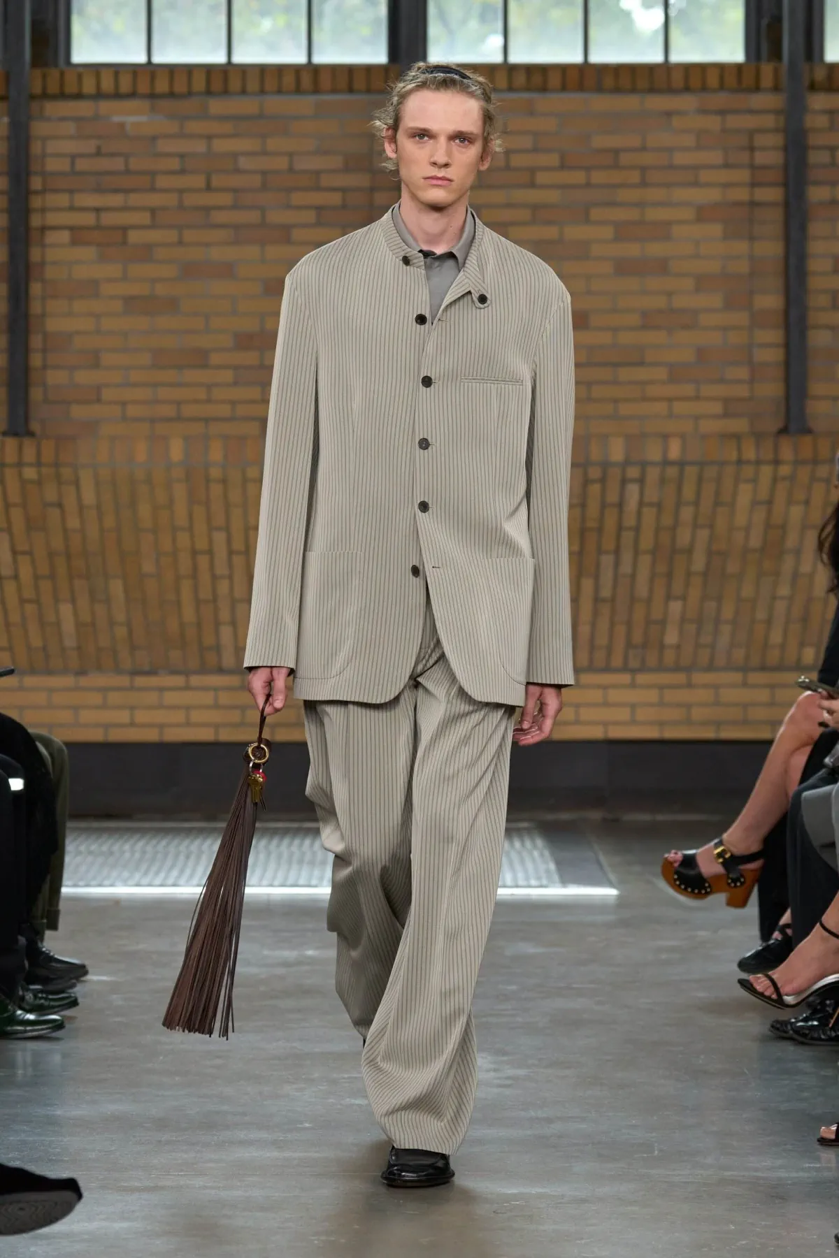 La collection Calvin Klein Printemps 2026 offre une vision renouvelée du style masculin américain
