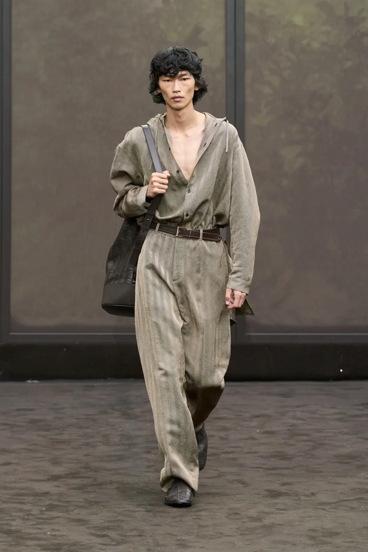 La collection Ferragamo printemps 2026 revisite l'élégance masculine des années 1920