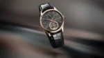 La Master Ultra Thin Tourbillon Enamel de Jaeger-LeCoultre dévoile sa nouvelle robe gris anthracite