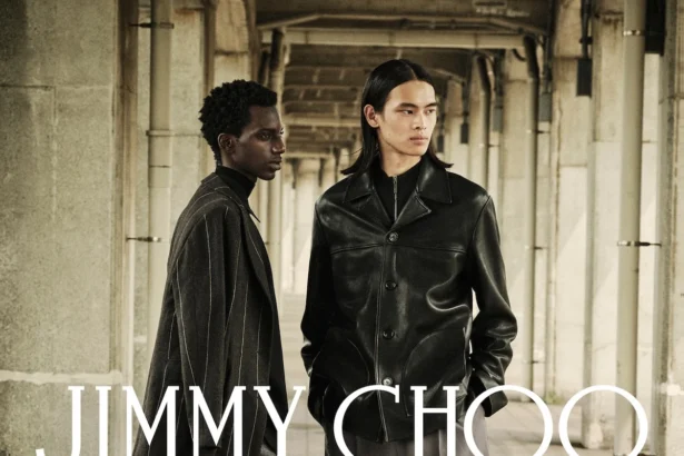 Jimmy Choo dévoile sa campagne automne 2025 pour homme, tournée au Japon