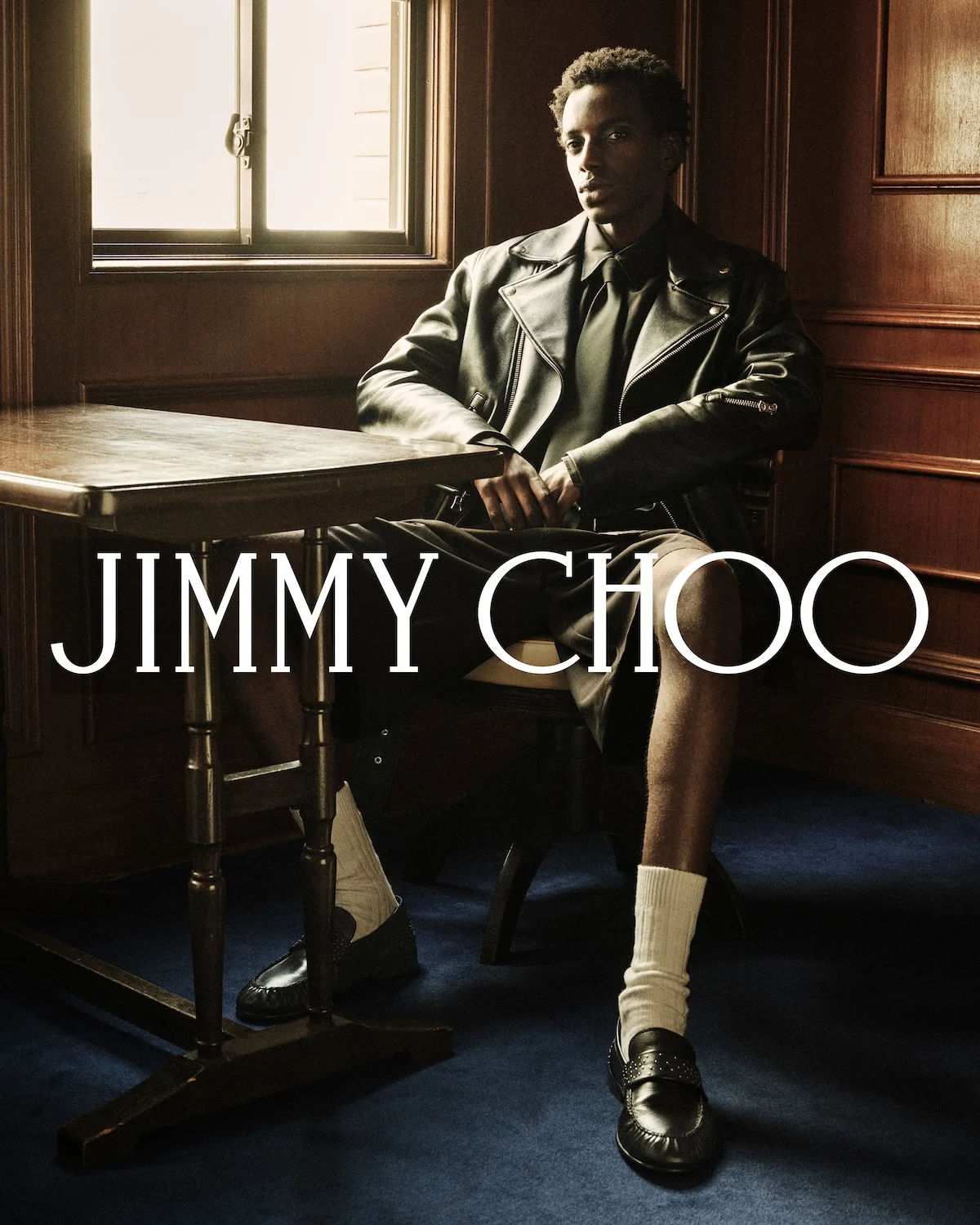 Jimmy Choo dévoile sa campagne automne 2025 pour homme, tournée au Japon