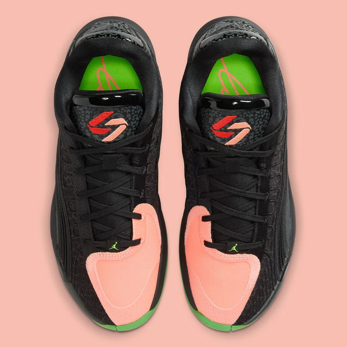 Jordan Luka 4 Safari 3 La Jordan Luka 4 « Safari » arrive enfin dans sa version la plus sombre