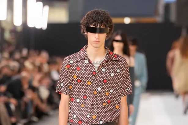 MM6 Maison Margiela printemps 2026 : un vestiaire masculin insolent et direct