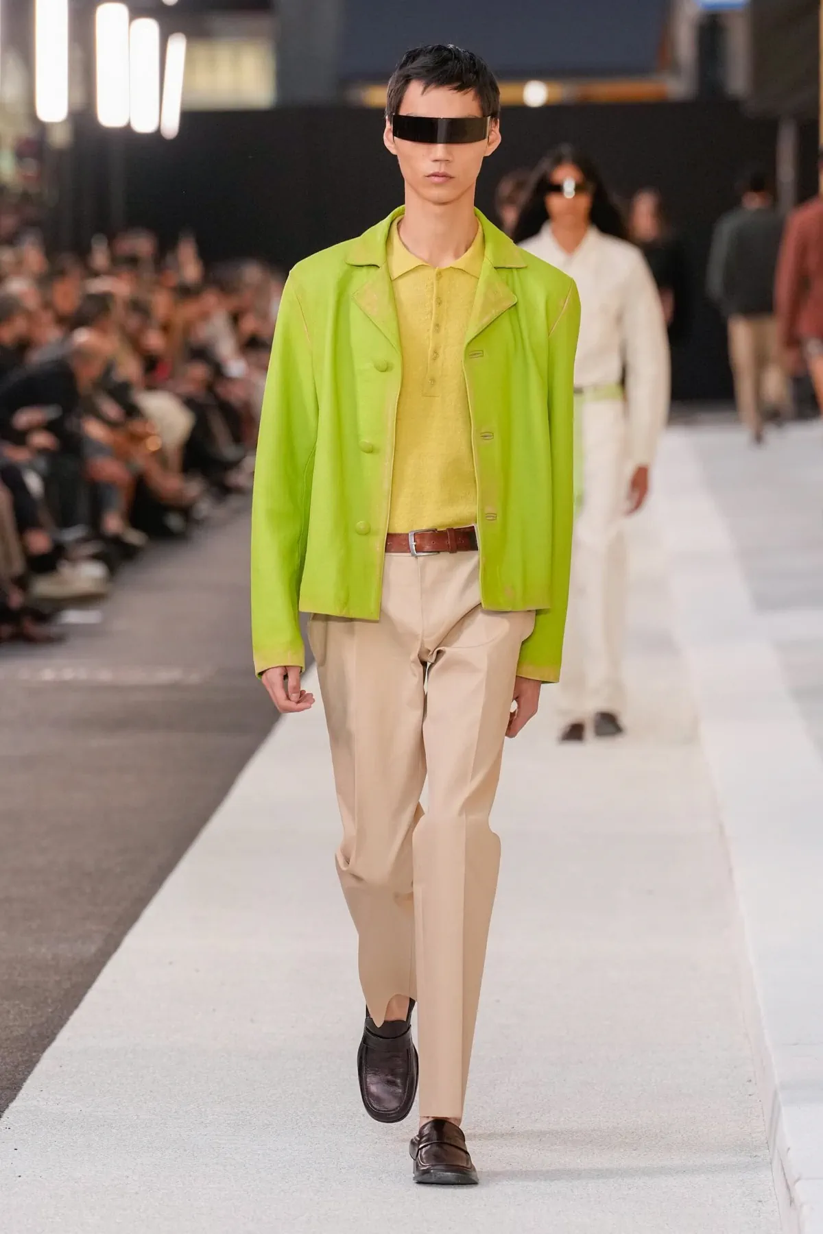 MM6 Maison Margiela printemps 2026 : un vestiaire masculin insolent et direct