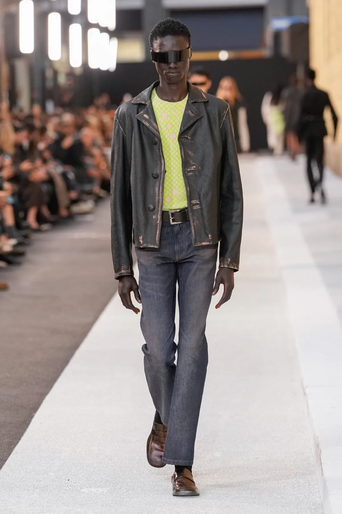 MM6 Maison Margiela printemps 2026 : un vestiaire masculin insolent et direct