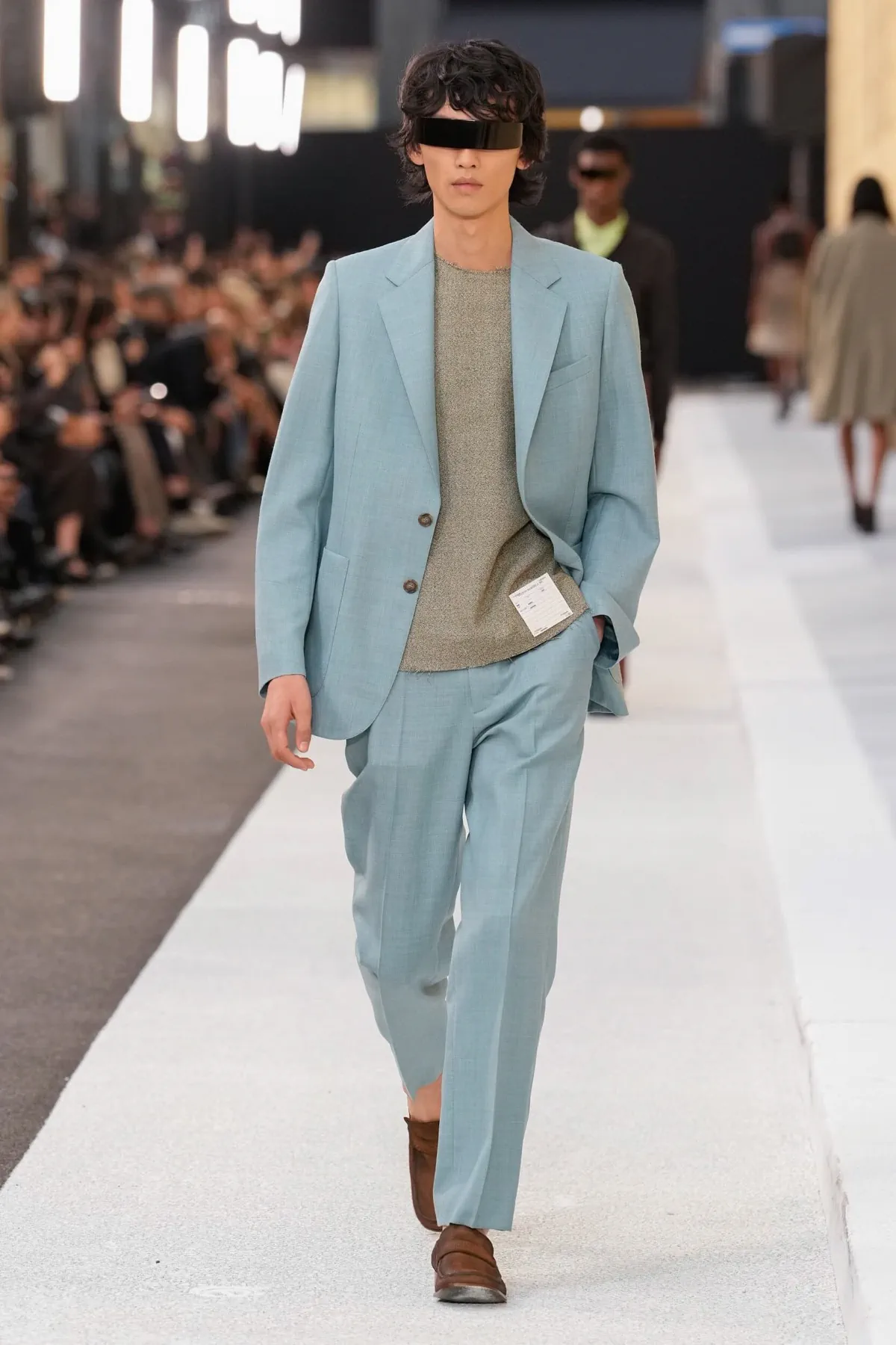 MM6 Maison Margiela Spring Summer 2026 Milan Fashion Week 2 MM6 Maison Margiela printemps 2026 : un vestiaire masculin insolent et direct