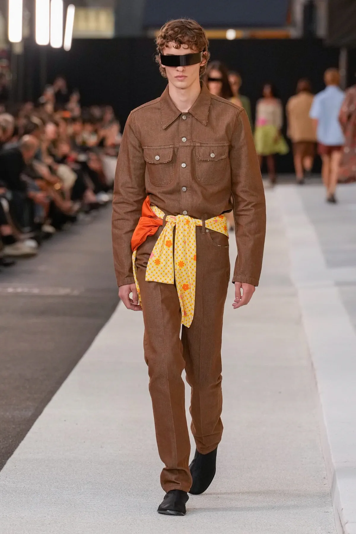 MM6 Maison Margiela printemps 2026 : un vestiaire masculin insolent et direct