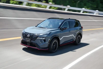 Le Nissan X-Trail NISMO débarque au Japon avec des ambitions sportives affirmées