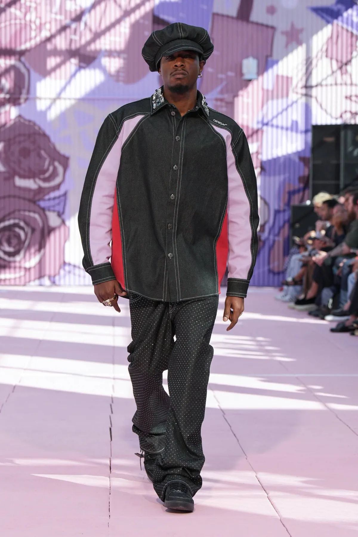 La collection Off-White Printemps 2026 révèle une nouvelle vision du streetwear masculin