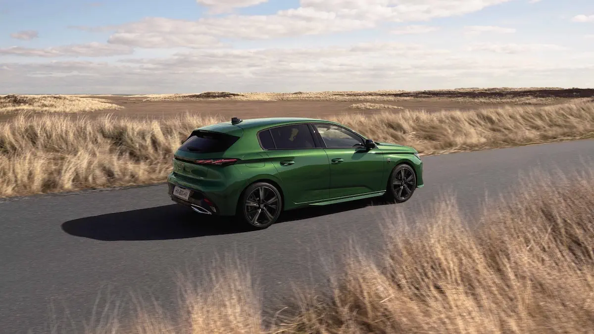 Des Peugeot électriques en leasing social dès 135 euros par mois